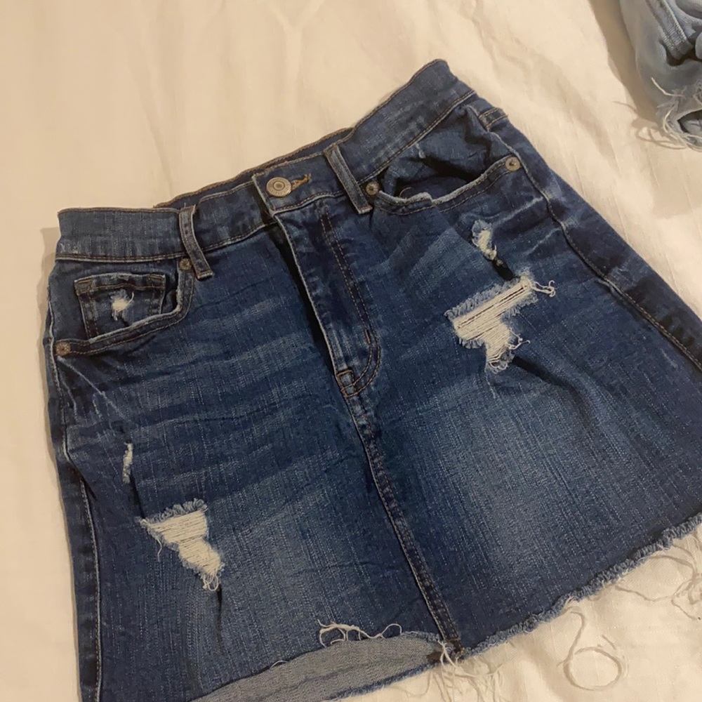 Aero Distressed denim skirt size 2
